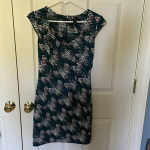 Whitehouse Black market bodycon dress size 4